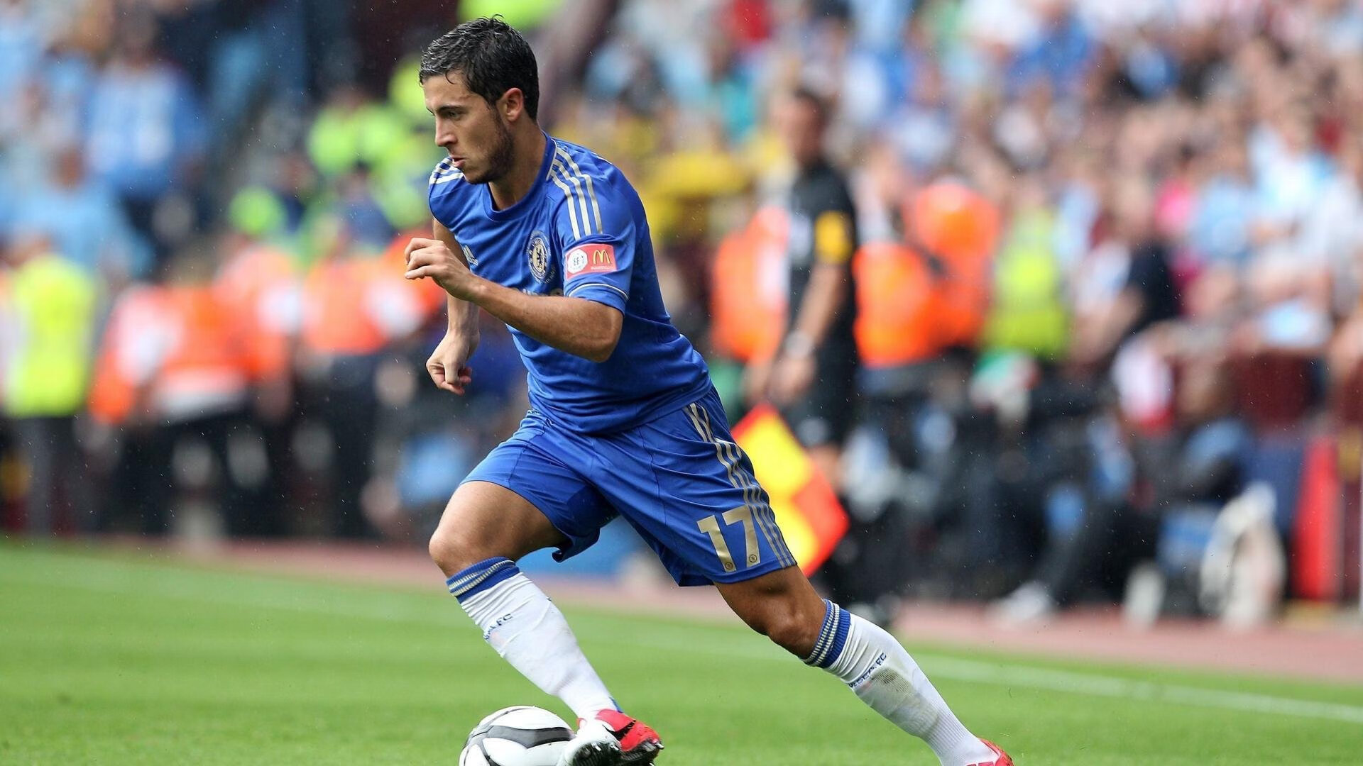 开云平台-欧冠“超级对决”：史上最激烈的球队碰撞，欧冠决赛和超级碗